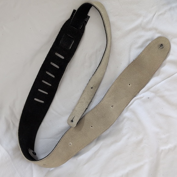 Guitar Strap - Picture 5 of 6